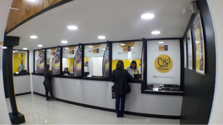 Remodelación e implementación integral de local para Cis Express · Western Union · DHL